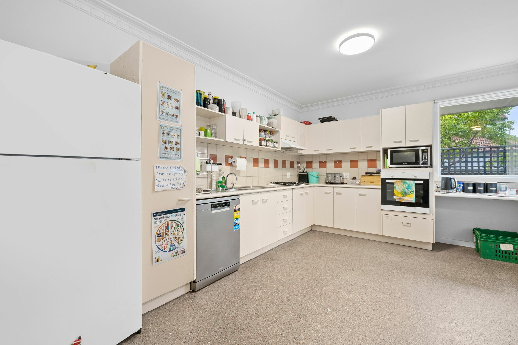 Homely environment in Hampton East — Home image 2