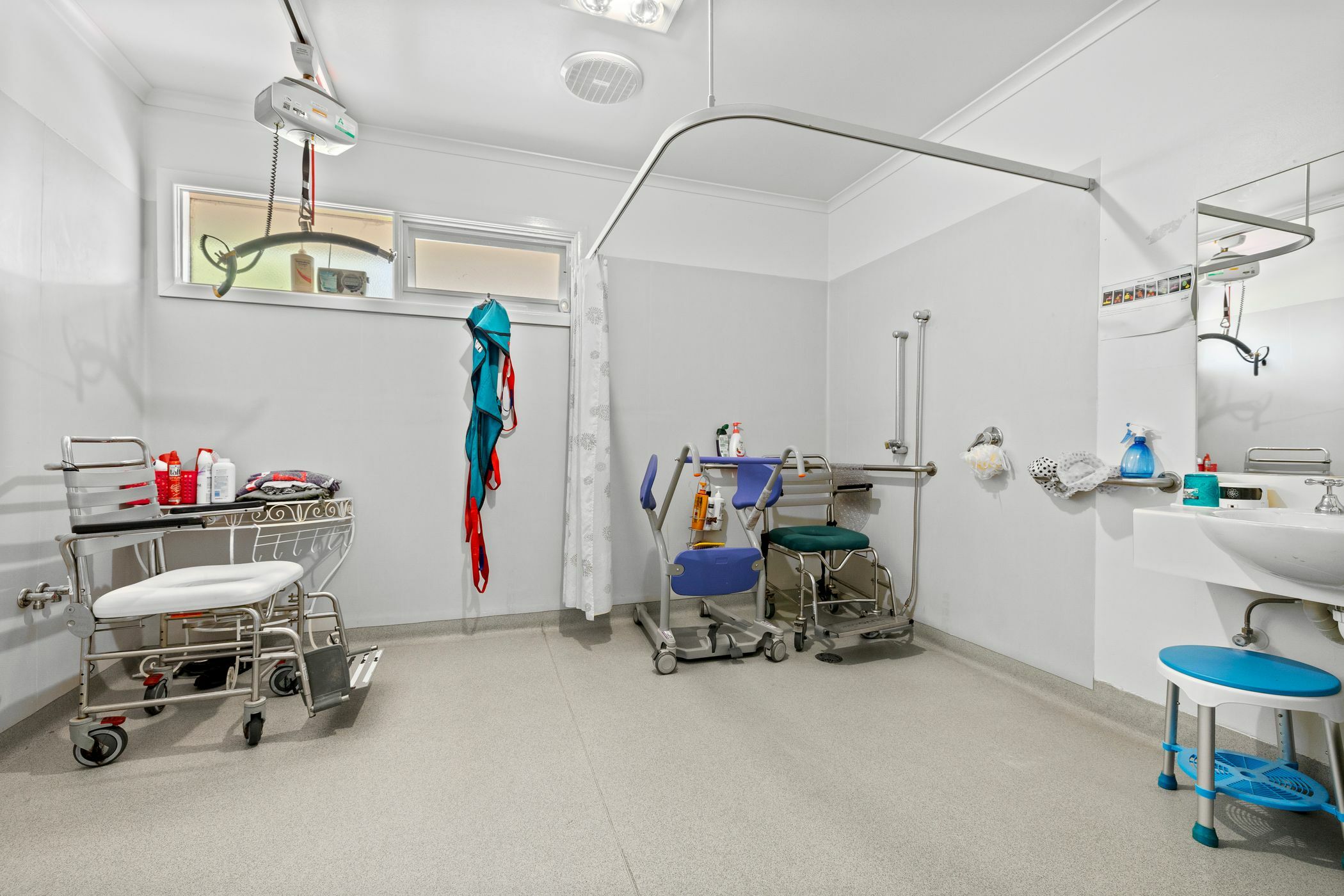 Homely environment in Hampton East — Home image 5