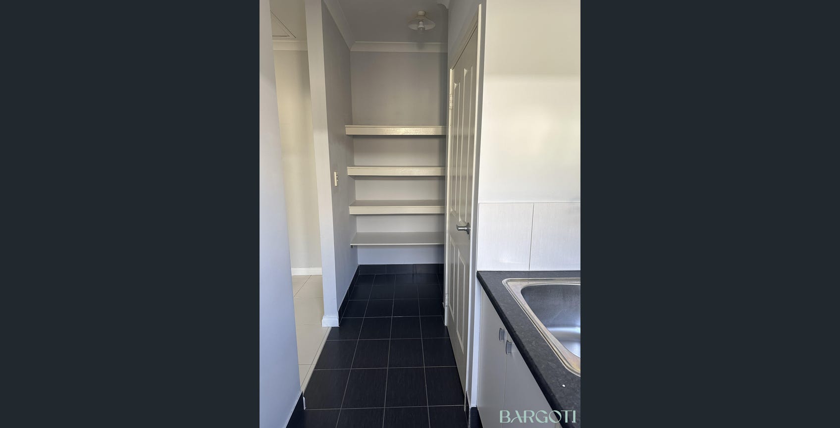 Shared Accommodation - CAVERSHAM — Home image 7