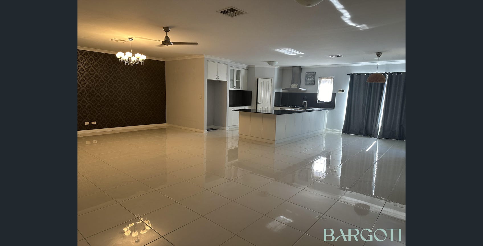 Shared Accommodation - CAVERSHAM — Home image 10