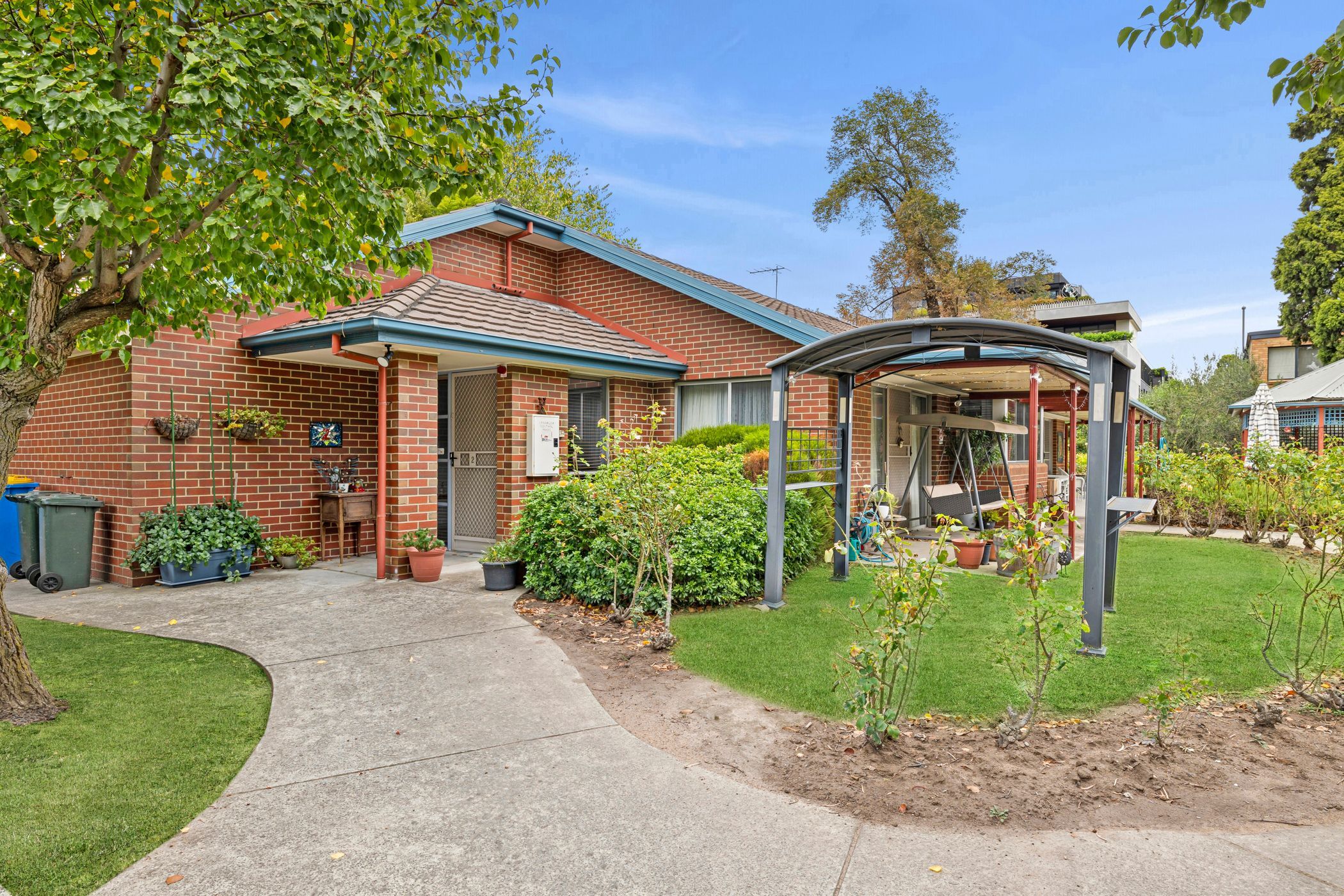 Spacious home in the heart of Hawthorn — Home image 2