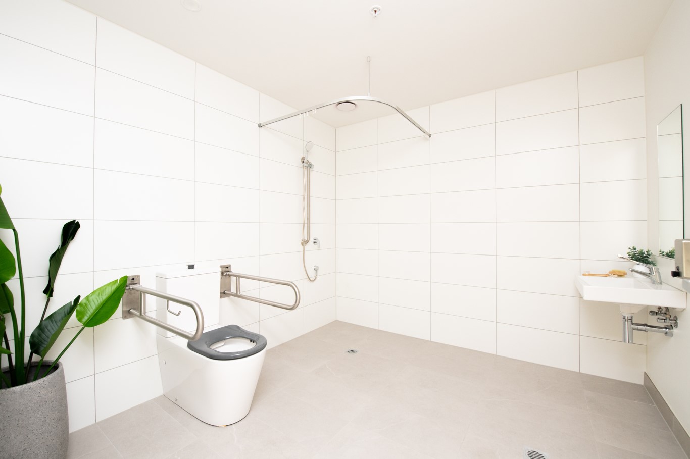 Union Quarter MTA Apartments - High Physical Support — Home image 10