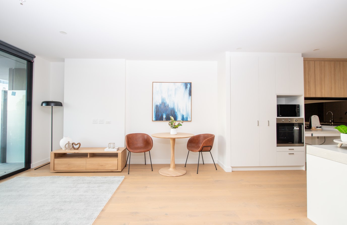 Union Quarter MTA Apartments - High Physical Support — Home image 11