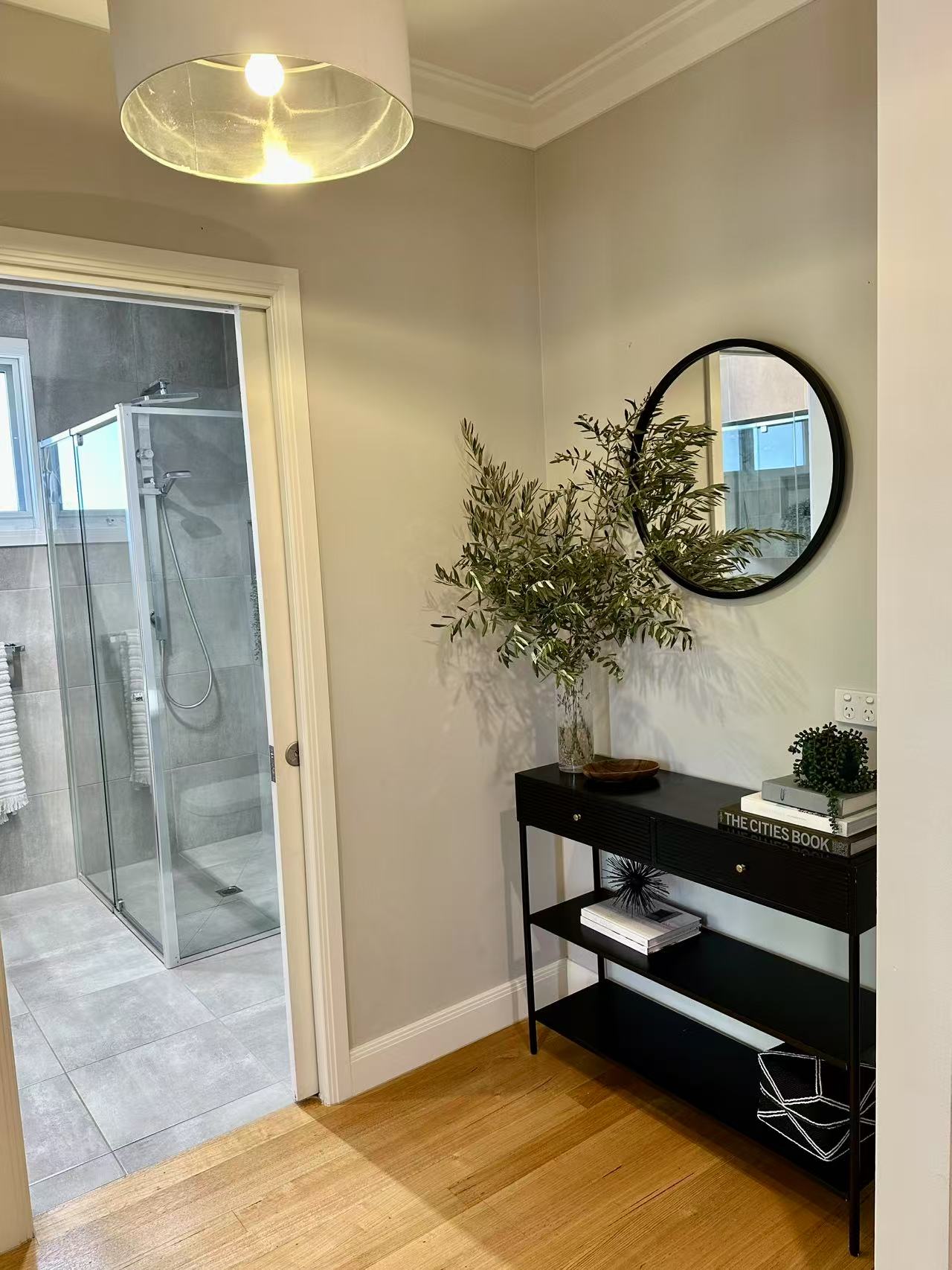 Modern & Spacious SIL Home: Offering Elegance, Space and Ultimate Comfort — Home image 7