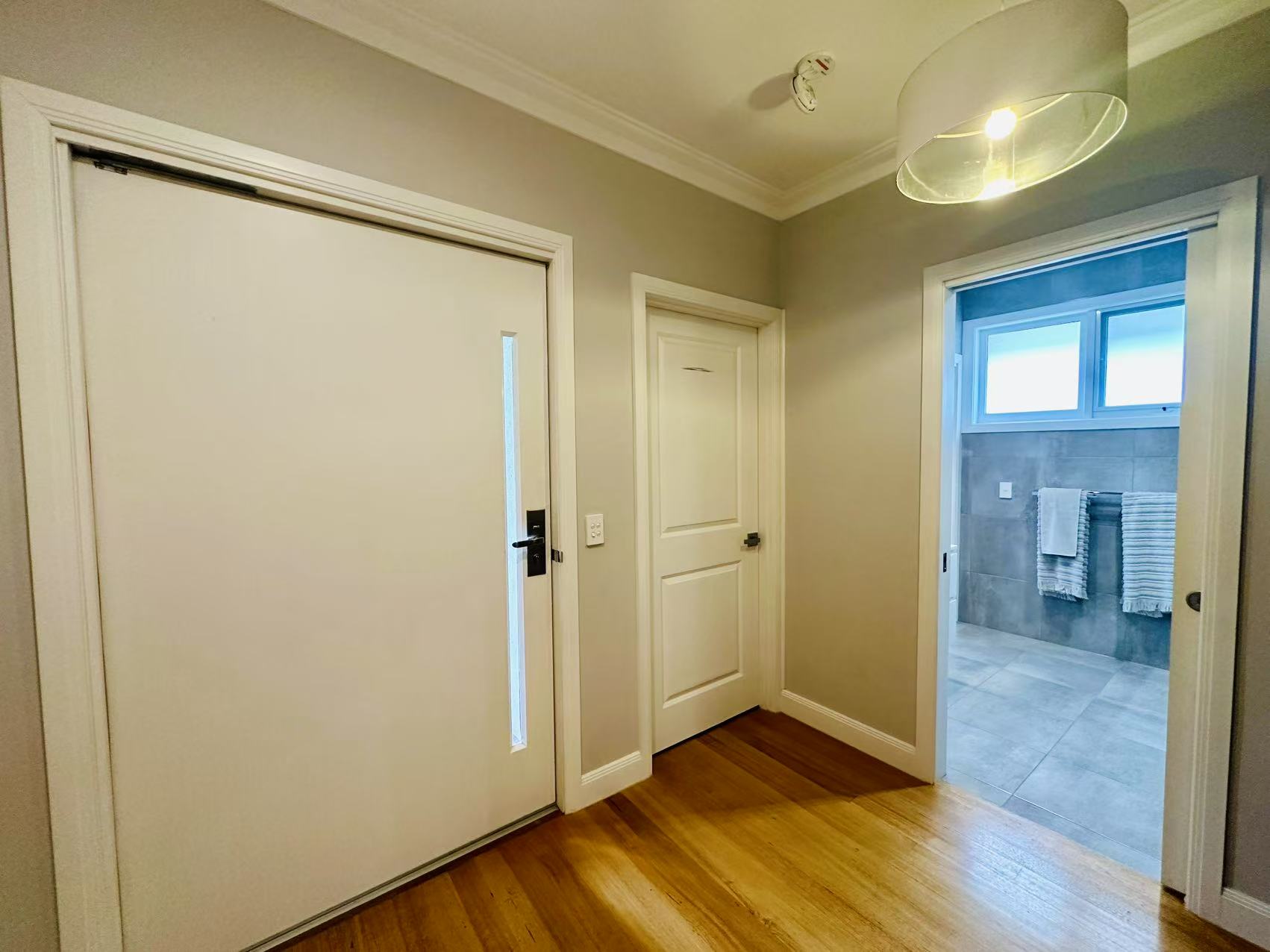 Modern & Spacious SIL Home: Offering Elegance, Space and Ultimate Comfort — Home image 15