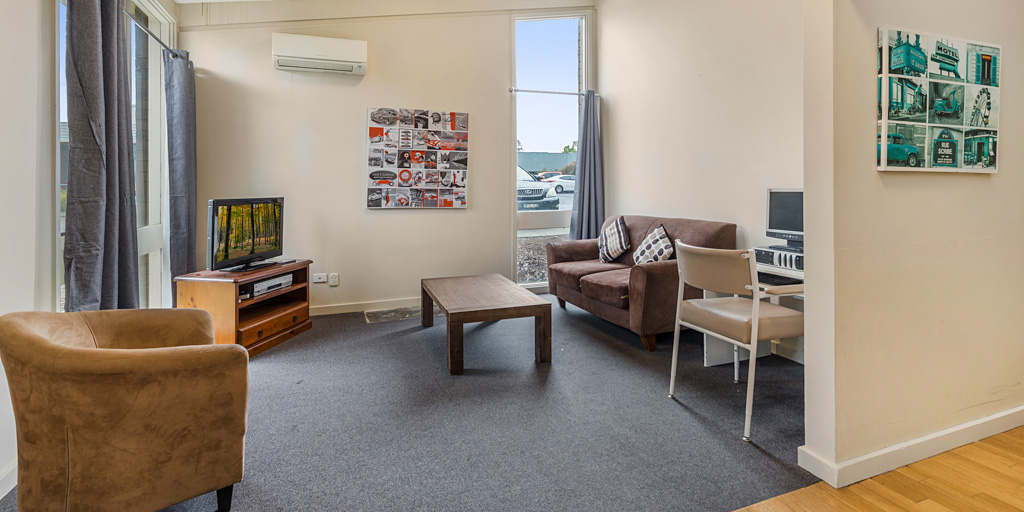 Supported Independent Living in a warm and welcoming home — Home image 3