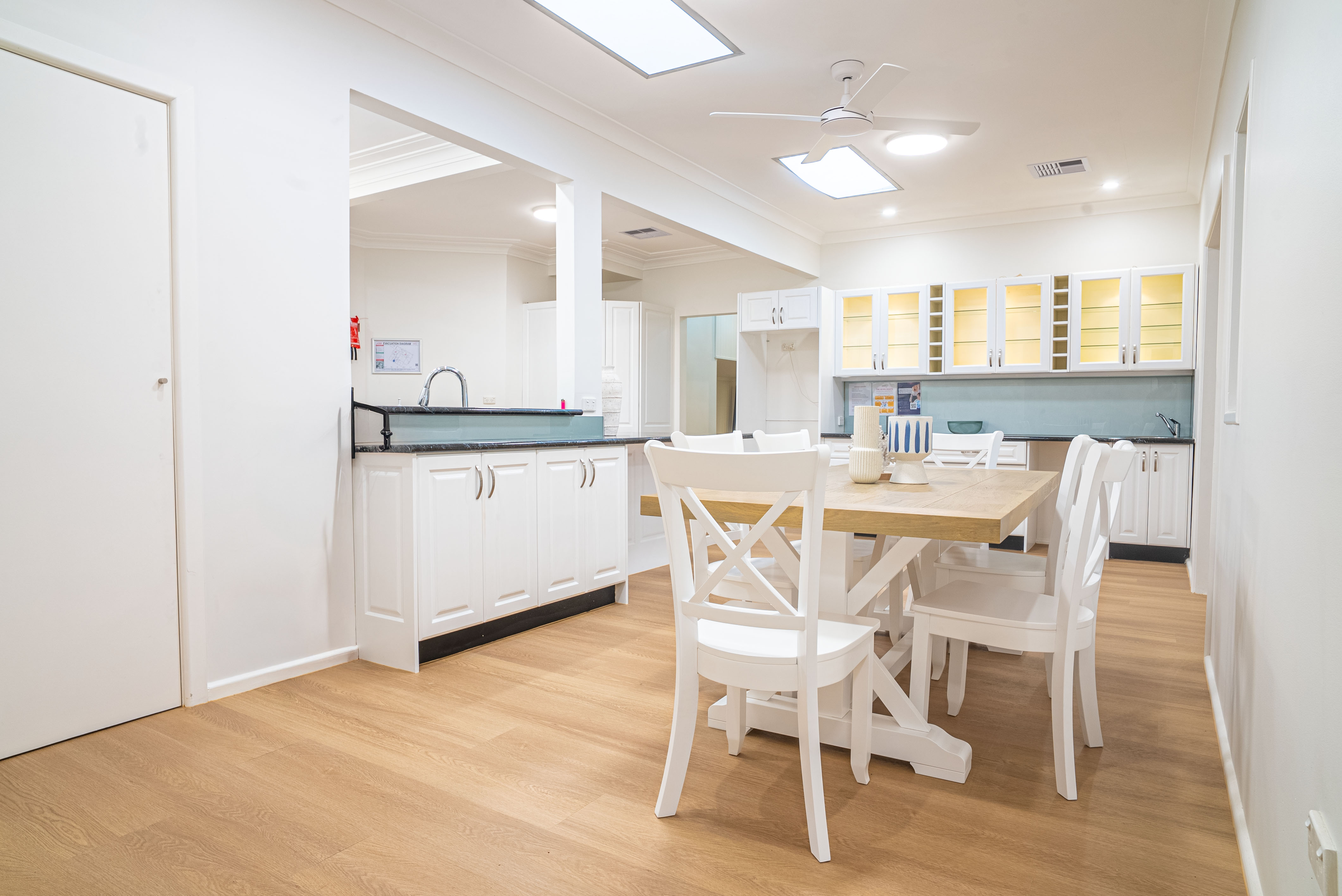 Emu Plains — Home image 16