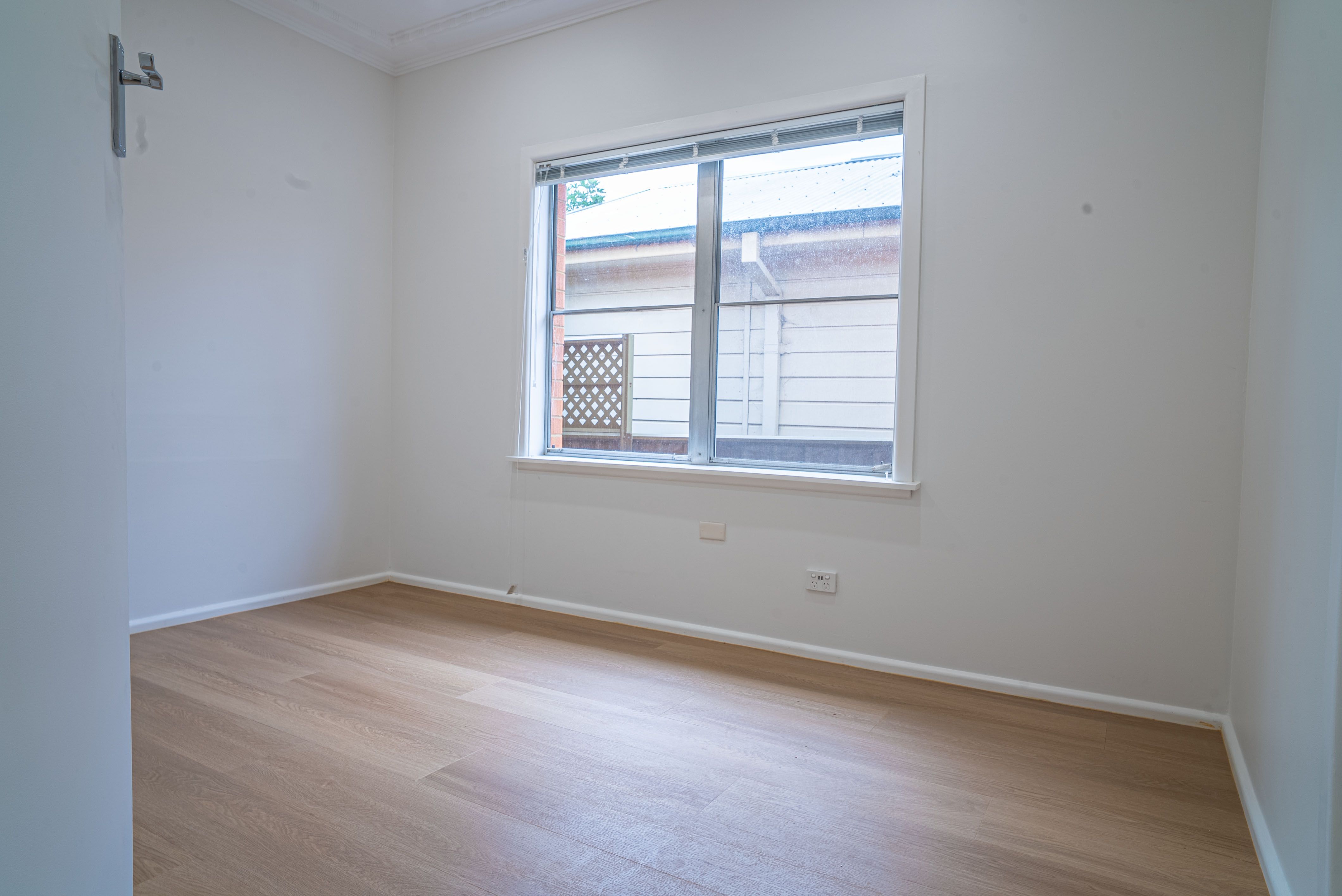 Emu Plains — Home image 17