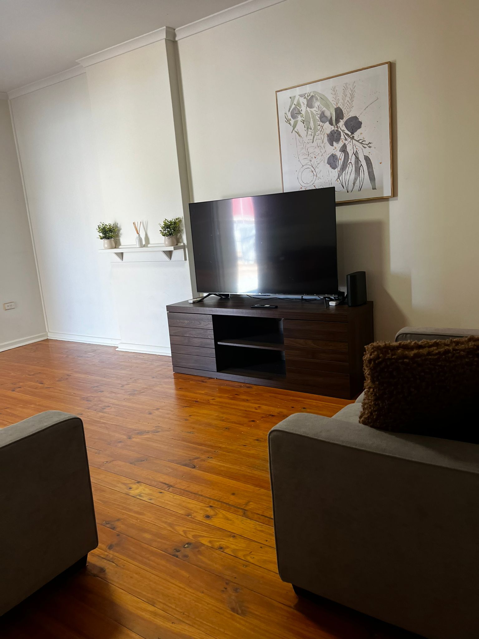 RL41115 — Home image 5