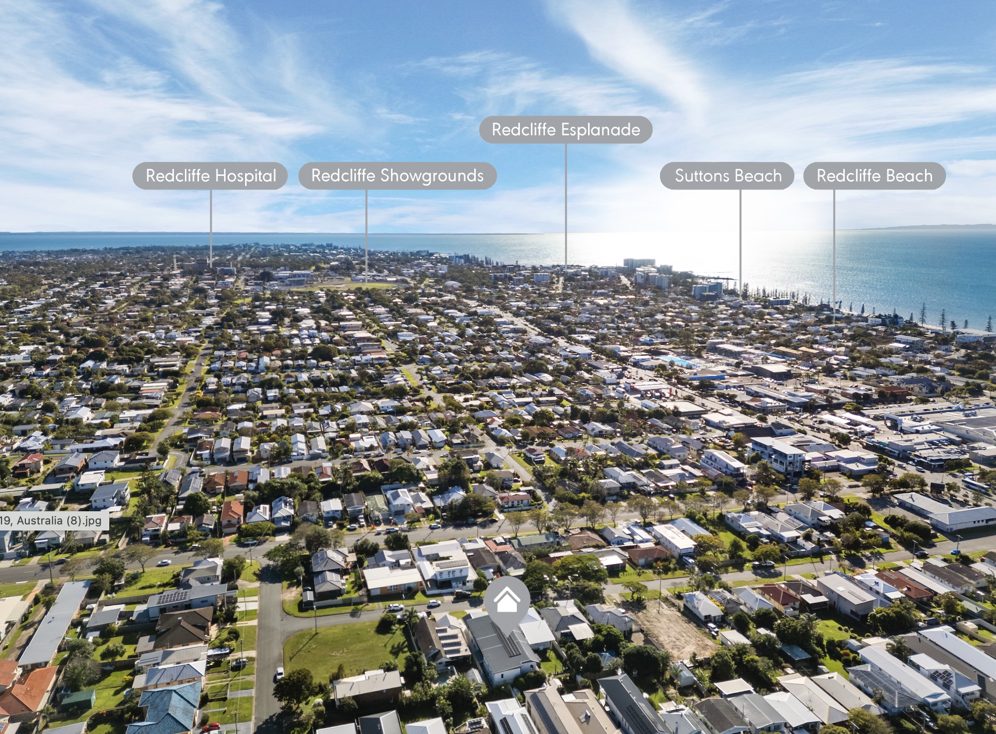 HPS Apartments Less than 1km From the Water! — Home image 23