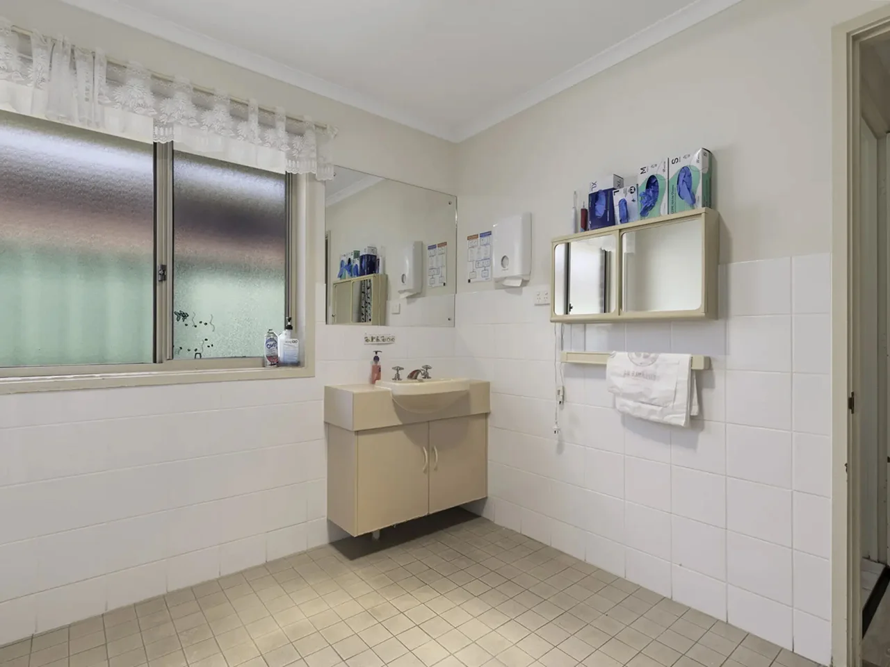 Female share house in St Marys — Home image 8