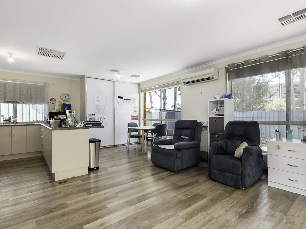 Female share house in St Marys — Home image 13