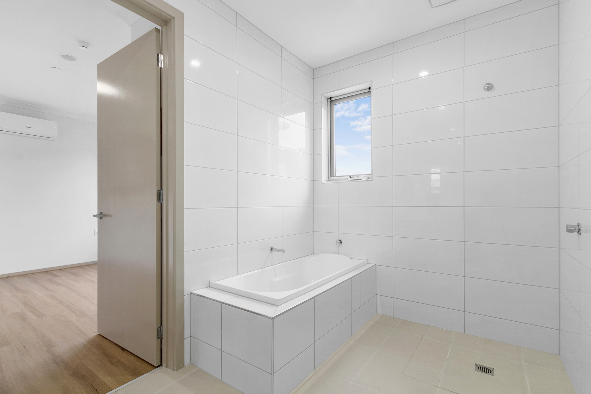 Thriving in Morwell!  2 bedroom IL SDA — Home image 13