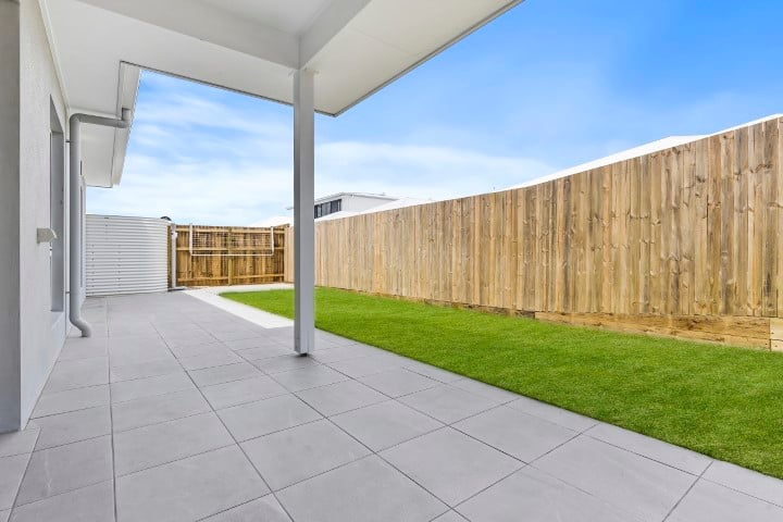 Banya, Sunshine Coast — Home image 3