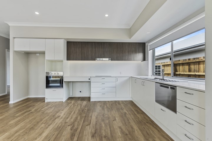3 Bed Home with OOA in Banya, Sunshine Coast — Home image 3