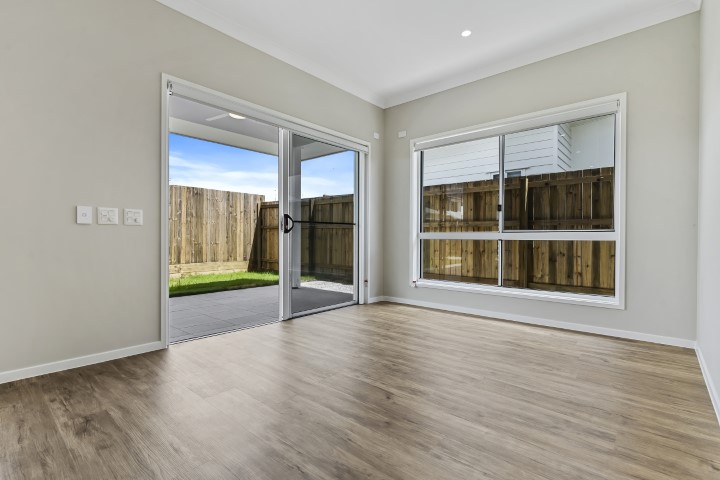 3 Bed Home with OOA in Banya, Sunshine Coast — Home image 9