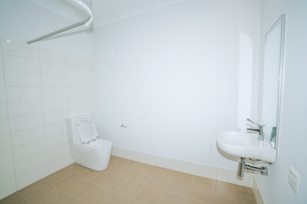 *NEW * 3 Bed HPS in Hilbert — Home image 8