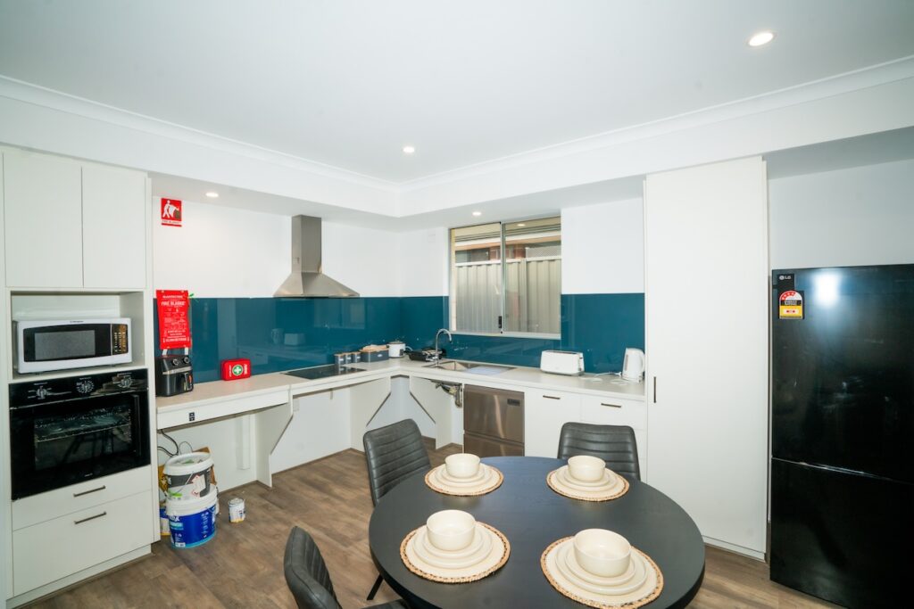*NEW * 3 Bed HPS in Hilbert — Home image 23