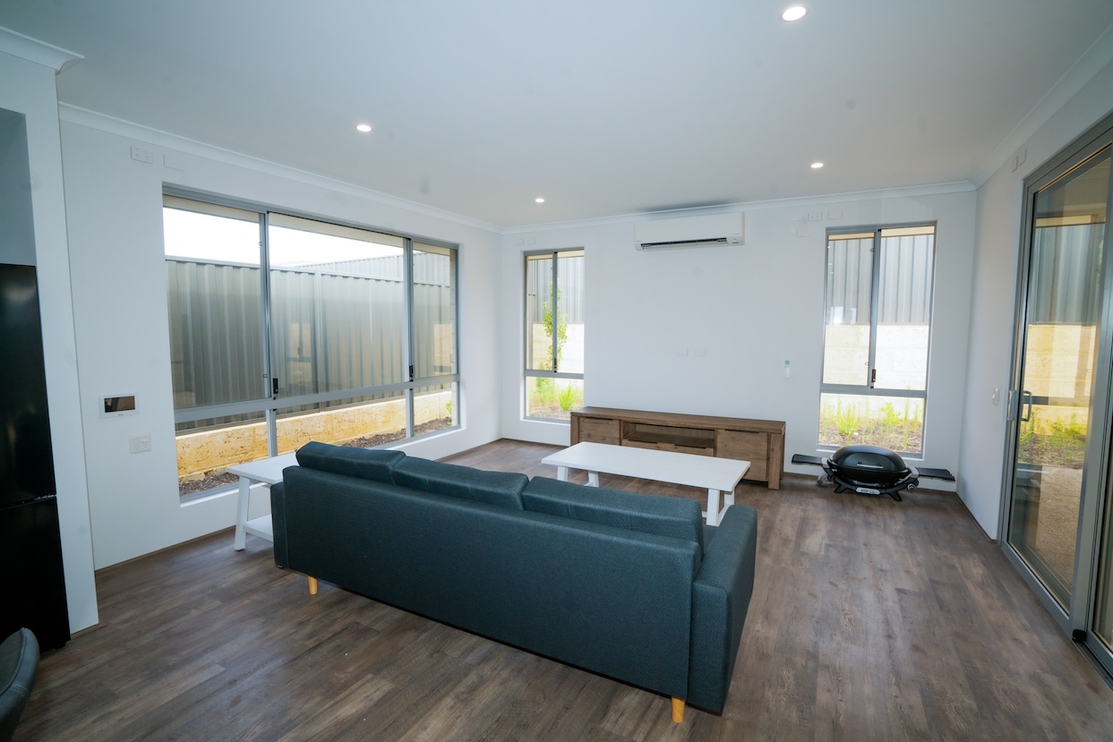 * NEW BUILD * HPS 3 Bed Home in HILBERT -  with OOA ROOM — Home image 12