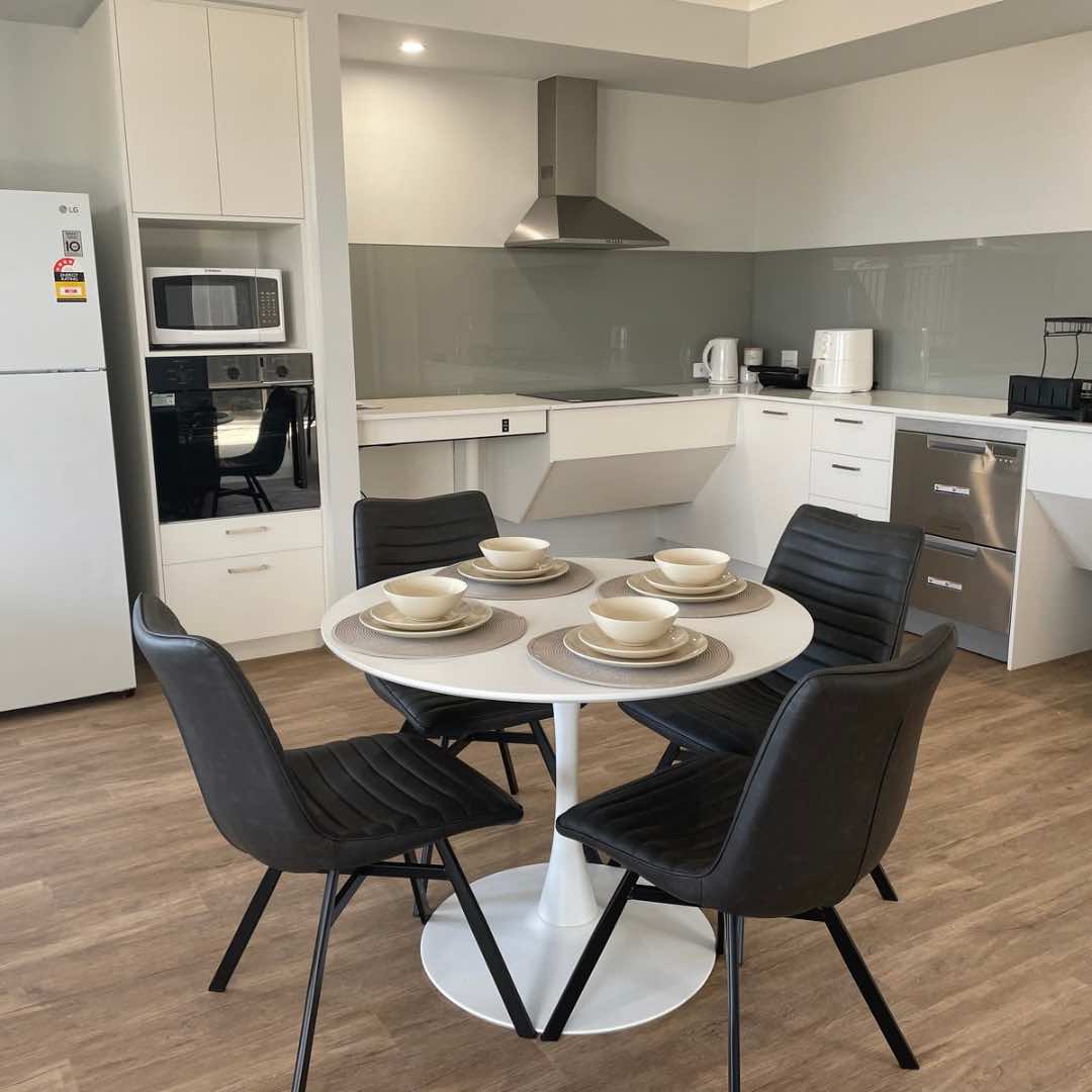 1 x VACANCY - HPS HOME - BANKSIA GROVE INCL. OOA ROOM — Home image 3