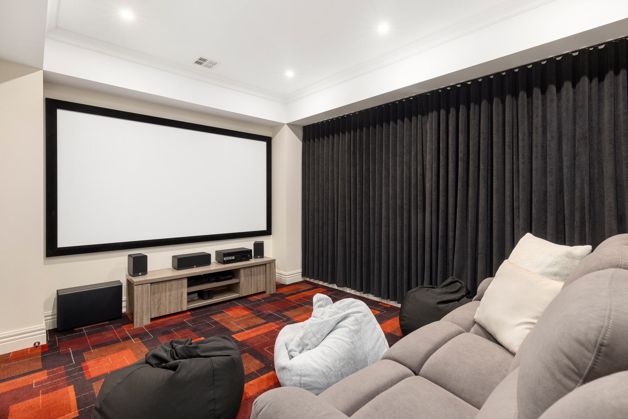 Peaceful Respite Home in Mount Waverley, Victoria — Home image 14