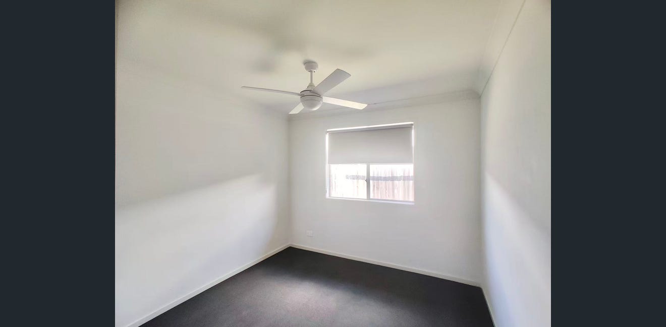 Silkstone SIL - Two Vacancies — Home image 3