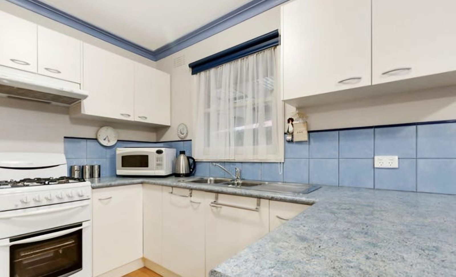 Cassia Grove Home- Frankston — Home image 3