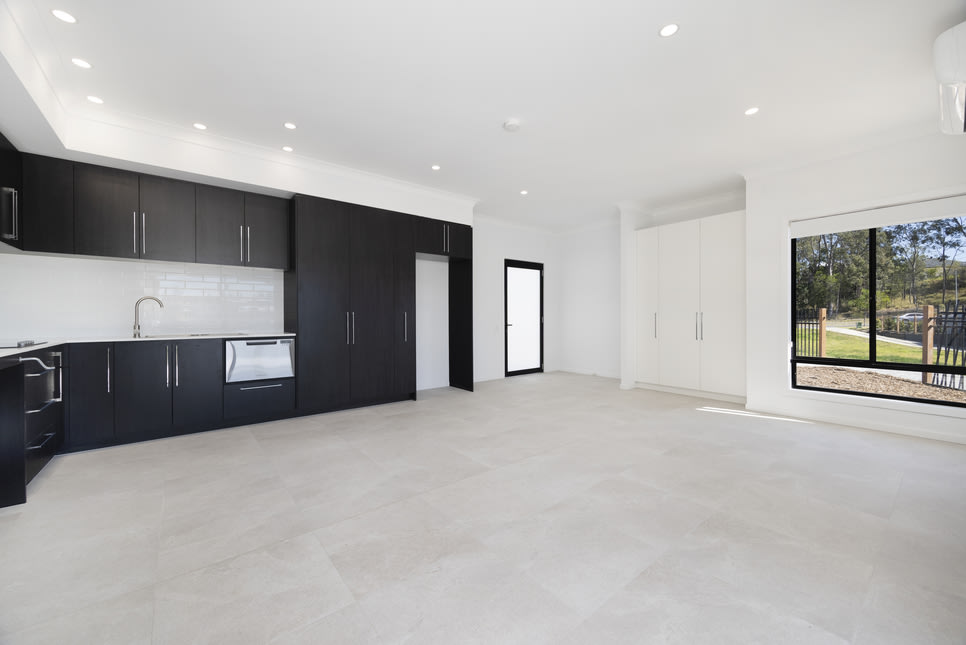 Redbank Plains, Brand-New Private HPS SDA Villa, 1:2/1:3 Shared Supports + OOA