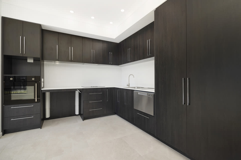 Redbank Plains, Brand-New Private HPS SDA Villa, 1:2/1:3 Shared Supports + OOA
