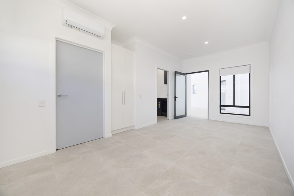Redbank Plains, Brand-New Private HPS SDA Villa, 1:2/1:3 Shared Supports + OOA