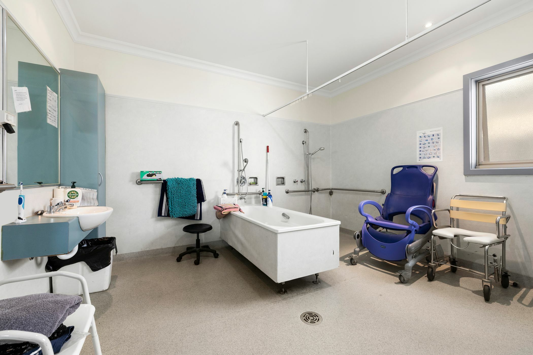 Relaxed lifestyle in vibrant and multicultural Sunshine West. — Home image 4
