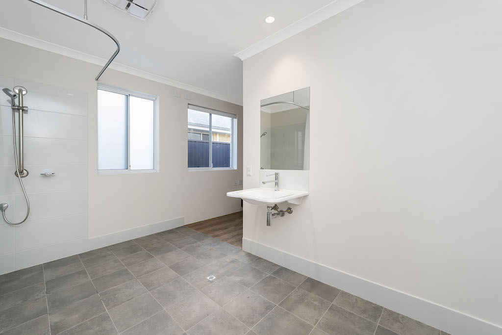 Sophisticated SDA High Physical Home in Baldivis — Home image 20