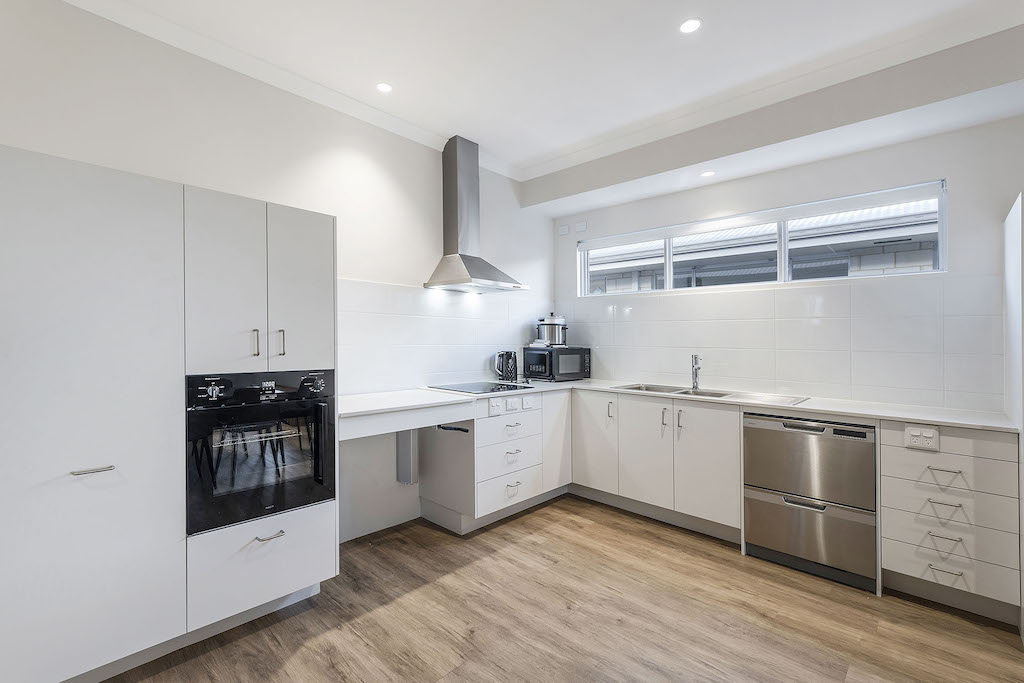 Sophisticated SDA High Physical Home in Baldivis — Home image 26