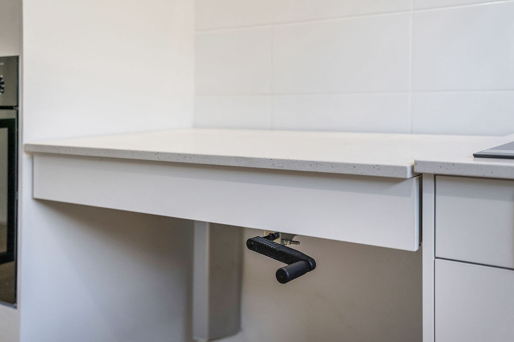 Sophisticated SDA High Physical Home in Baldivis — Home image 30