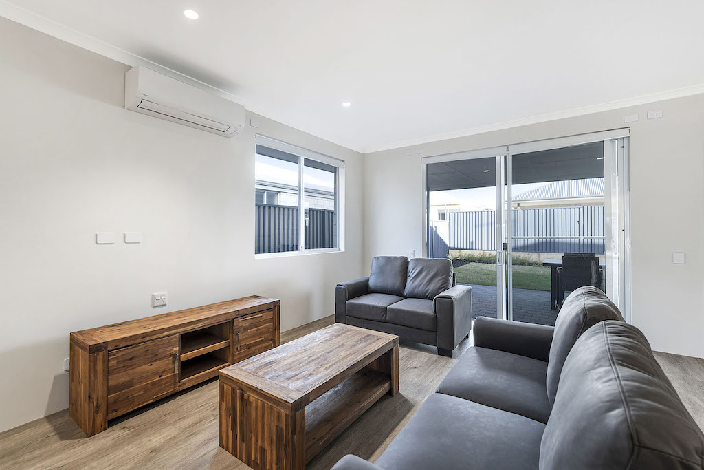 Sophisticated SDA High Physical Home in Baldivis — Home image 35