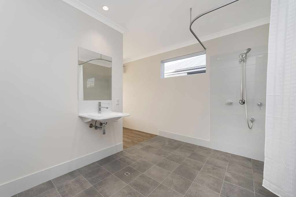Sophisticated SDA High Physical Home in Baldivis — Home image 10