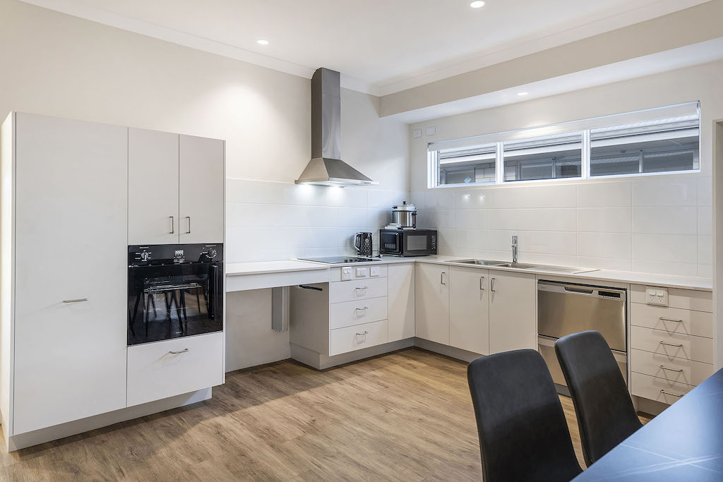 Sophisticated SDA High Physical Home in Baldivis — Home image 14