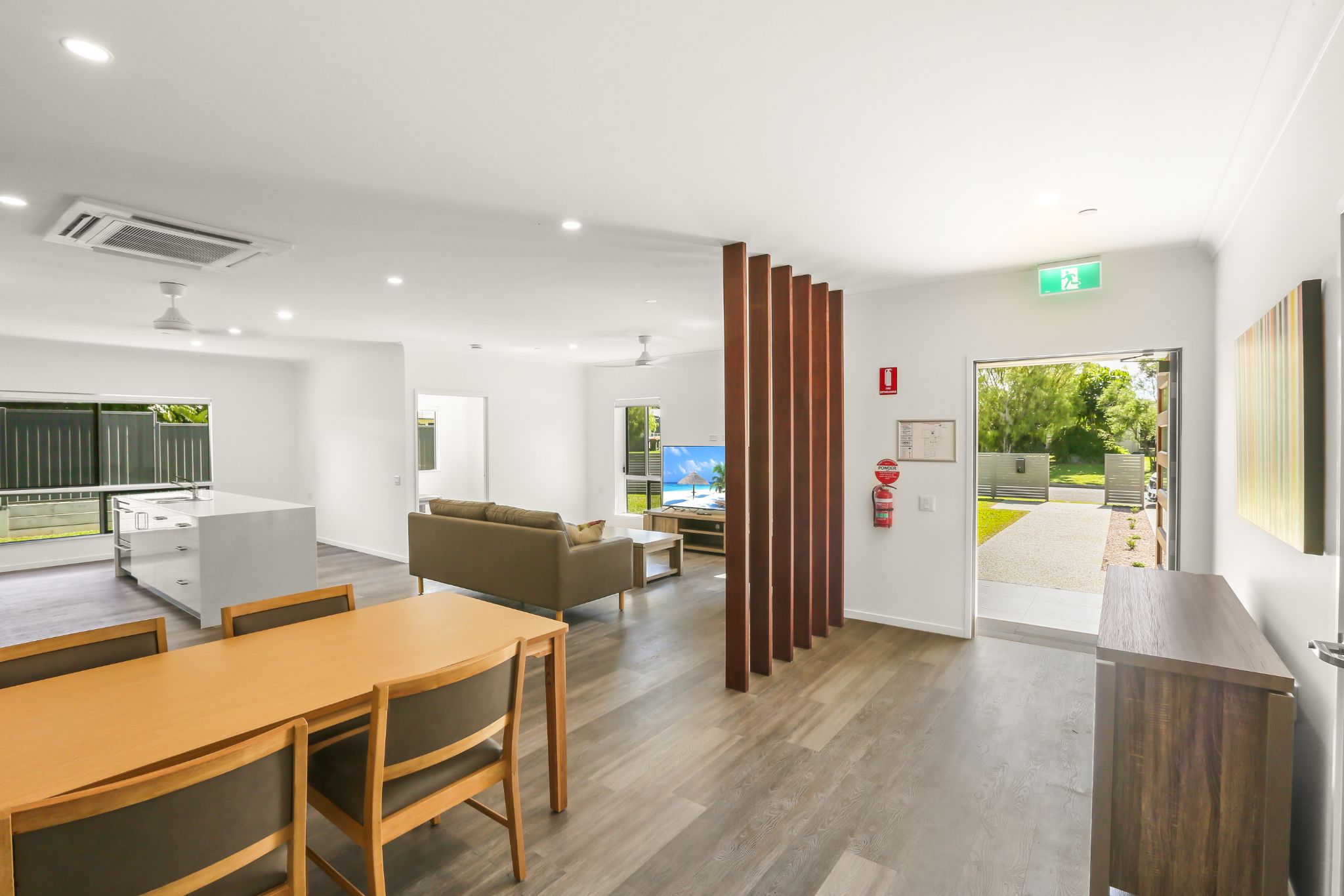 Fully Accessible SIL Home in White Rock, Cairns — Home image 13