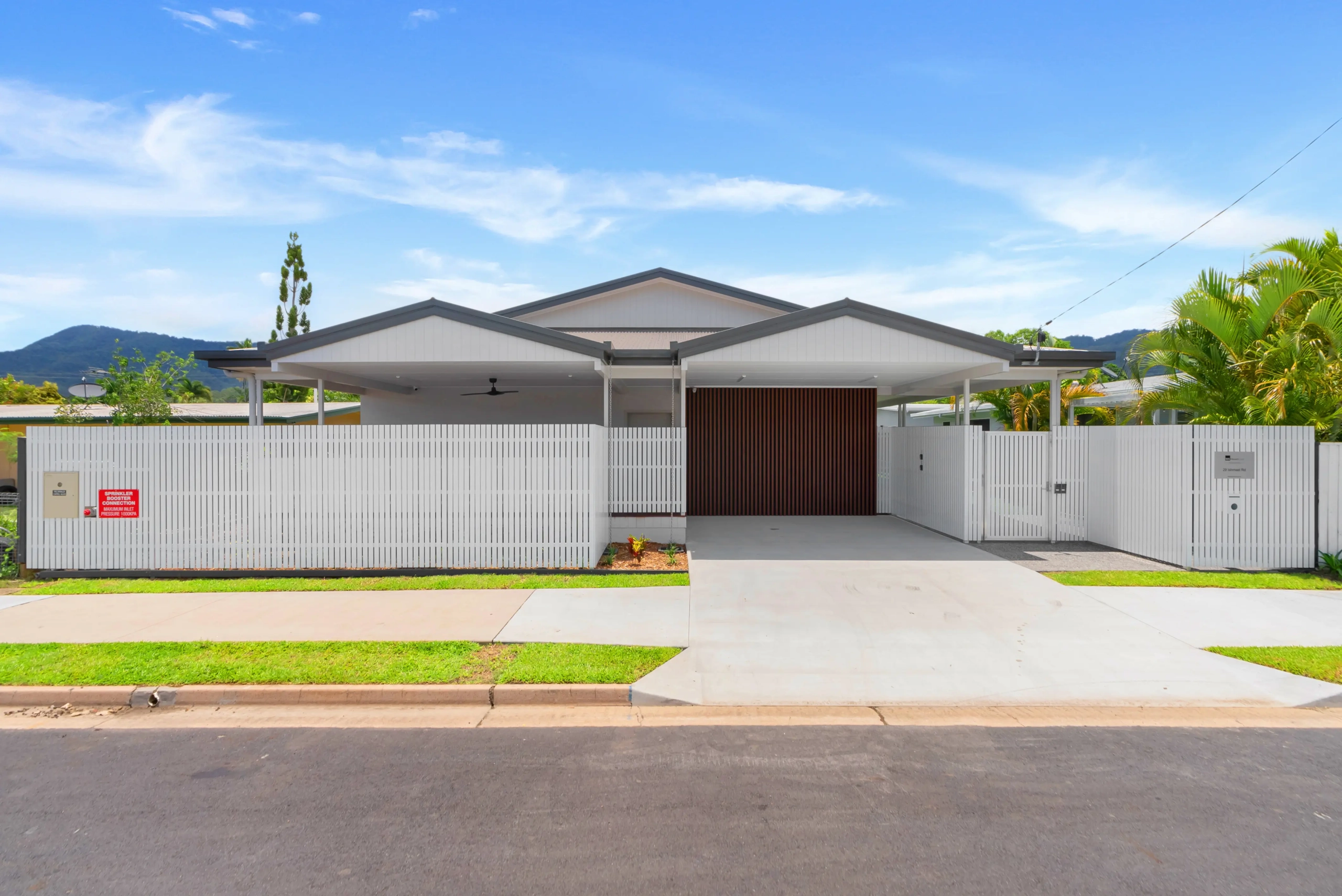 Ishmael Road, Earlville SDA — Home image 1