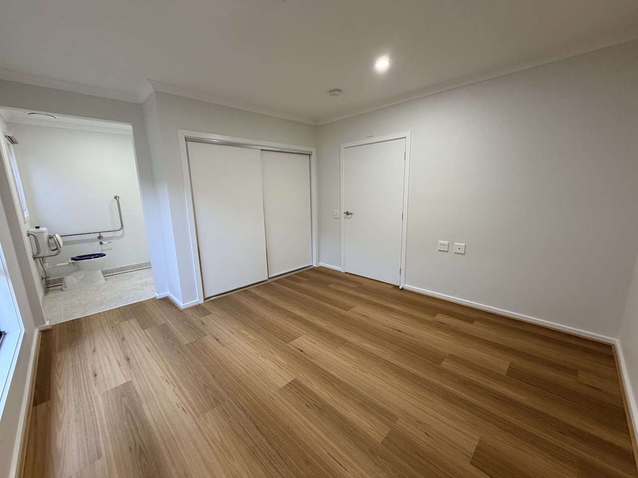 Bright & Modern 2-Bedroom + OOA HPS Home with Modern Open-Plan Living — Home image 9