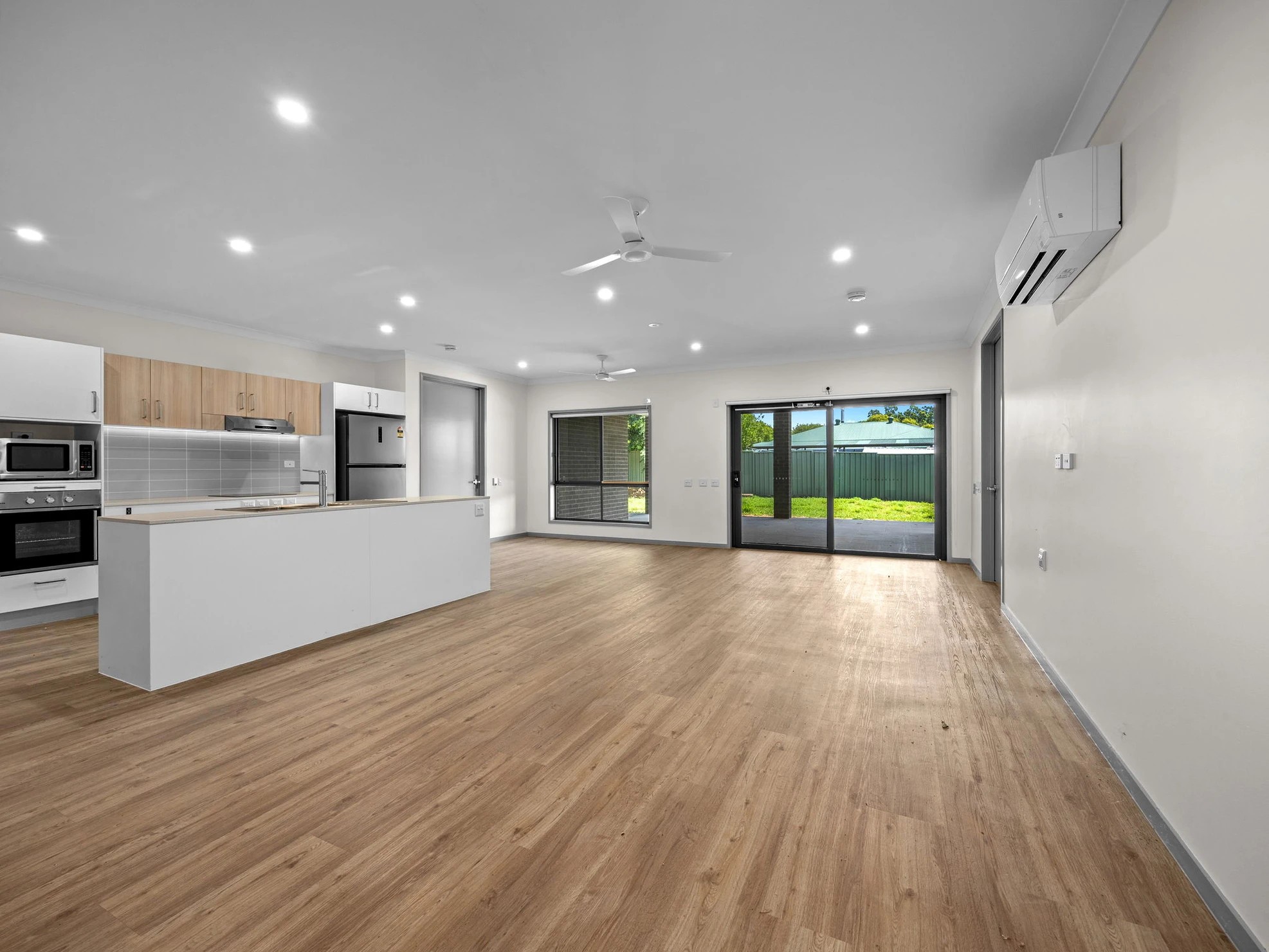 Ipswich 3 SDA Room Home with OOA — Home image 3