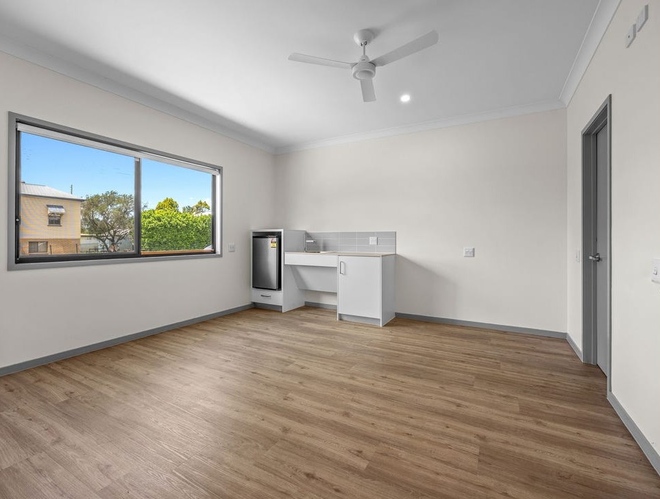 Ipswich 3 SDA Room Home with OOA — Home image 4