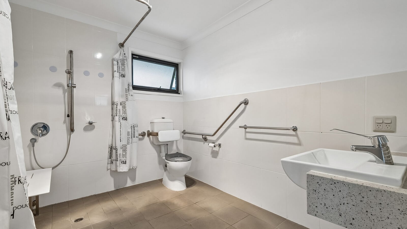 Why You'll Love Living in Svensson Heights — Home image 7