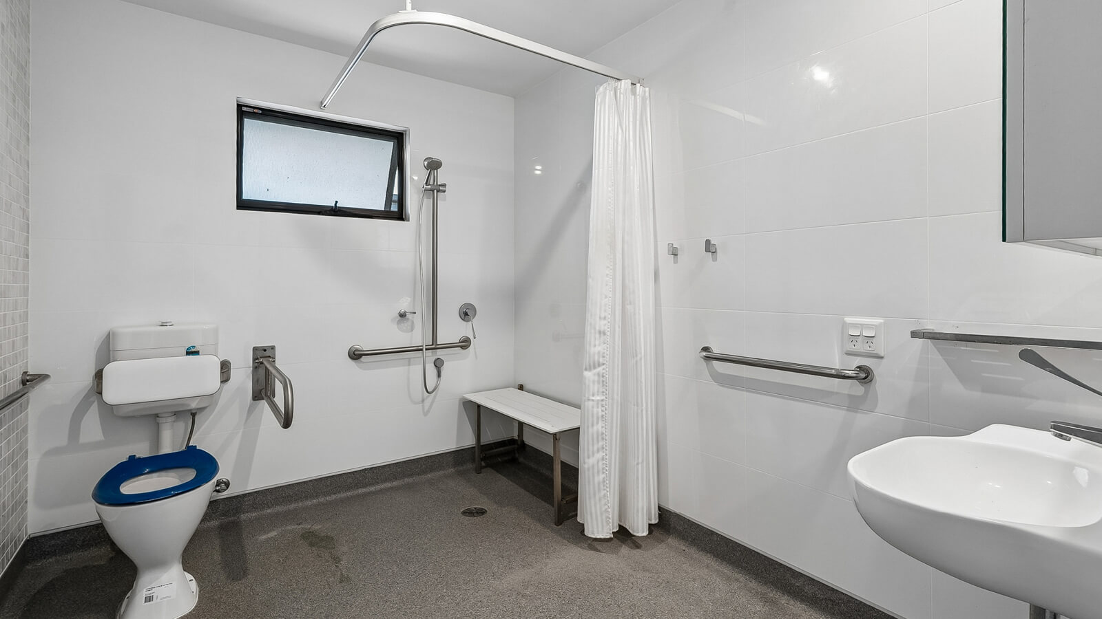 Why You'll Love Living in Svensson Heights — Home image 8