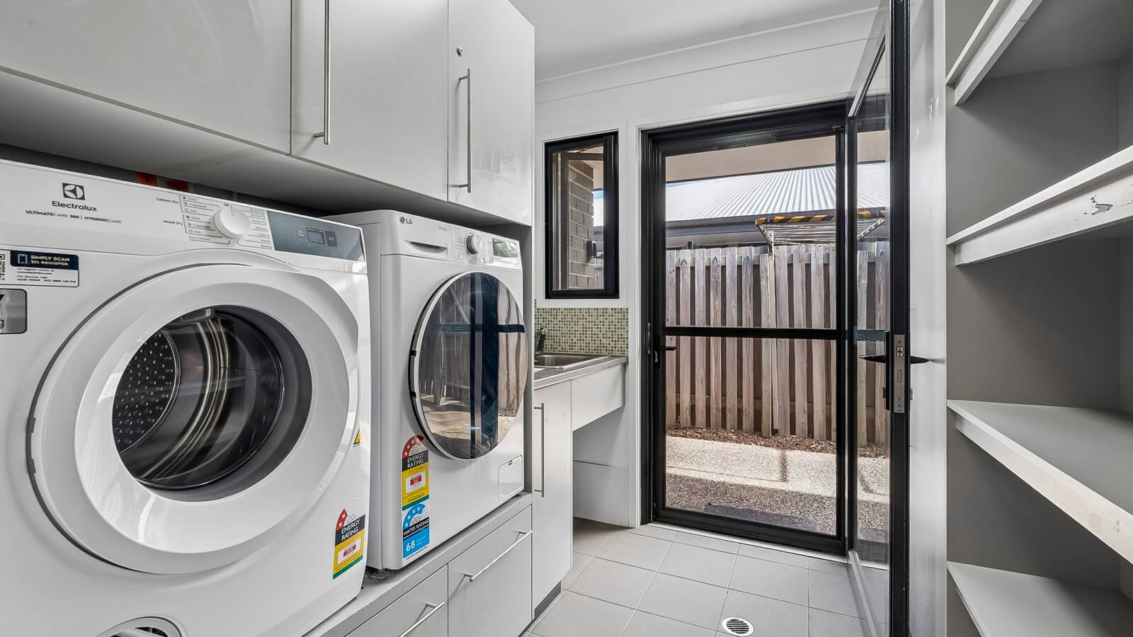 Why You'll Love Living in Svensson Heights — Home image 9