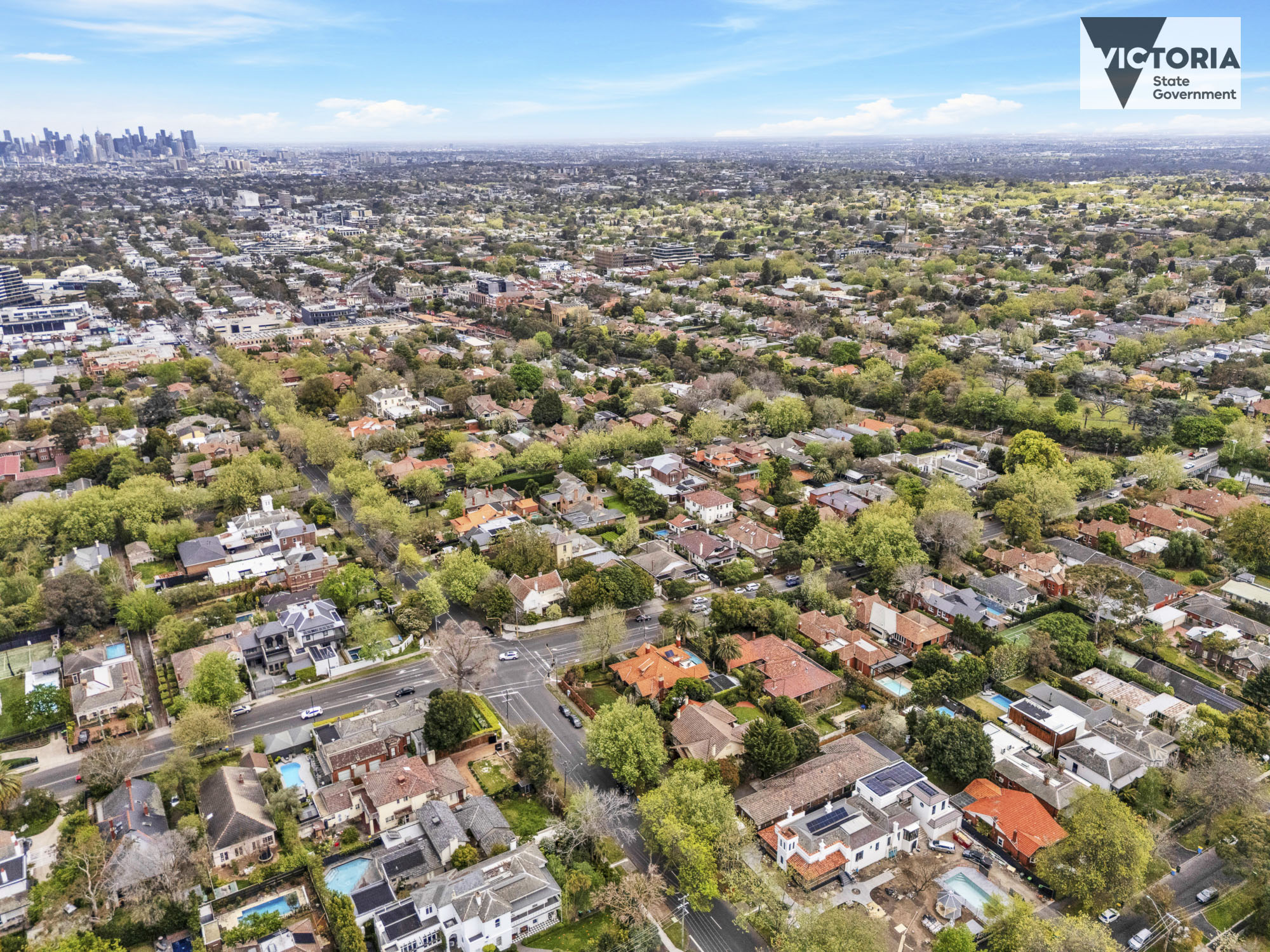 Welcoming home in the leafy suburb of Camberwell — Home image 4