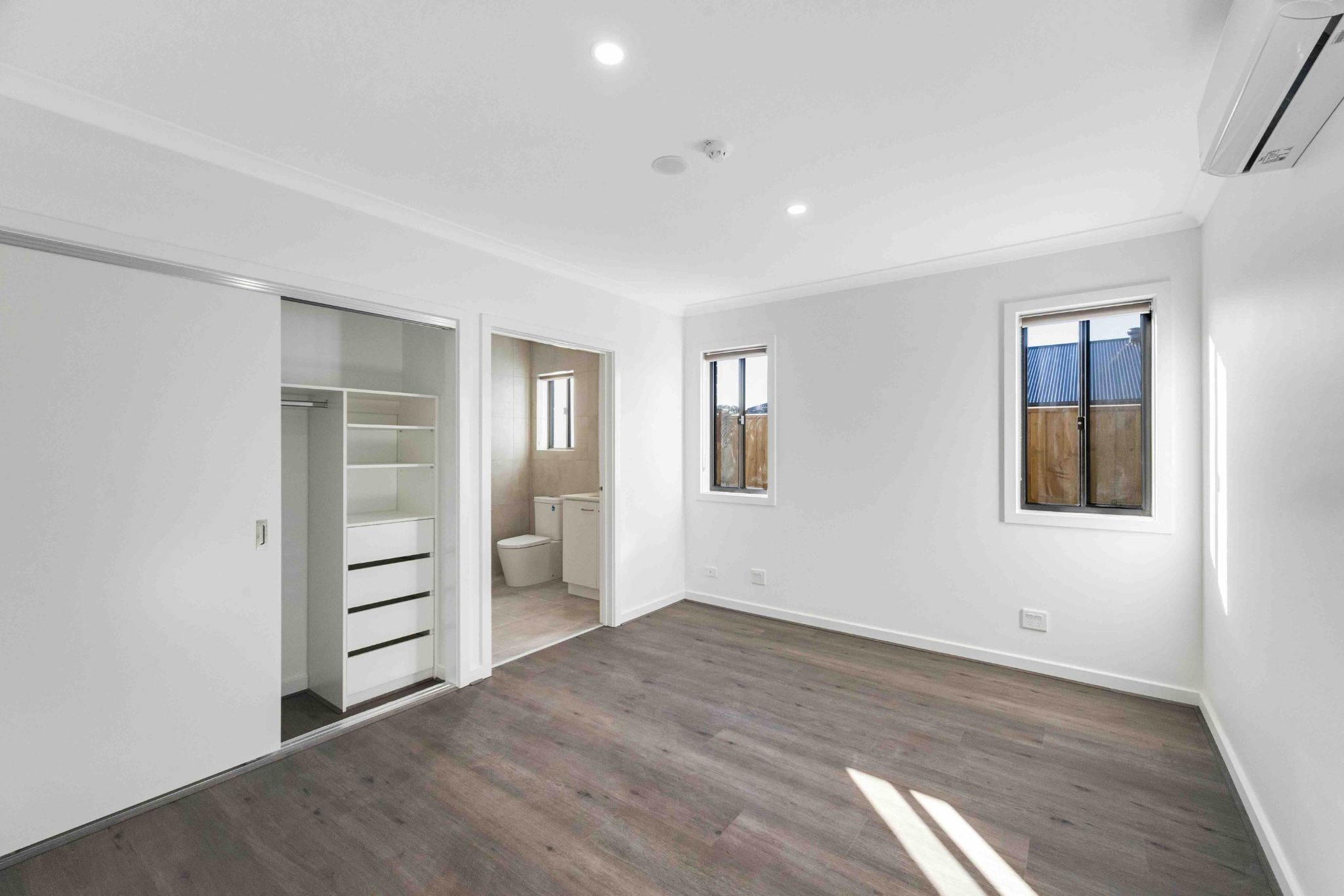 Armstrong Creek/GEELONG — Home image 4
