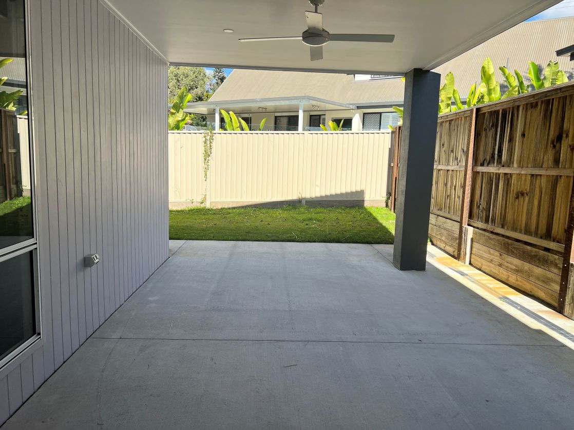 Thornlands 2 Bed, 3 Bath + OOA — Home image 9