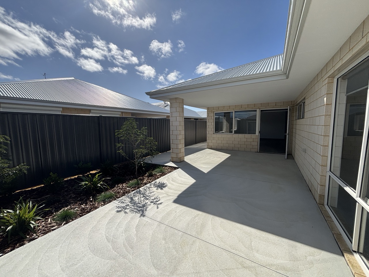 BRAND NEW - Spacious 2 Resident (HPS) (SDA) House - Hilbert — Home image 3