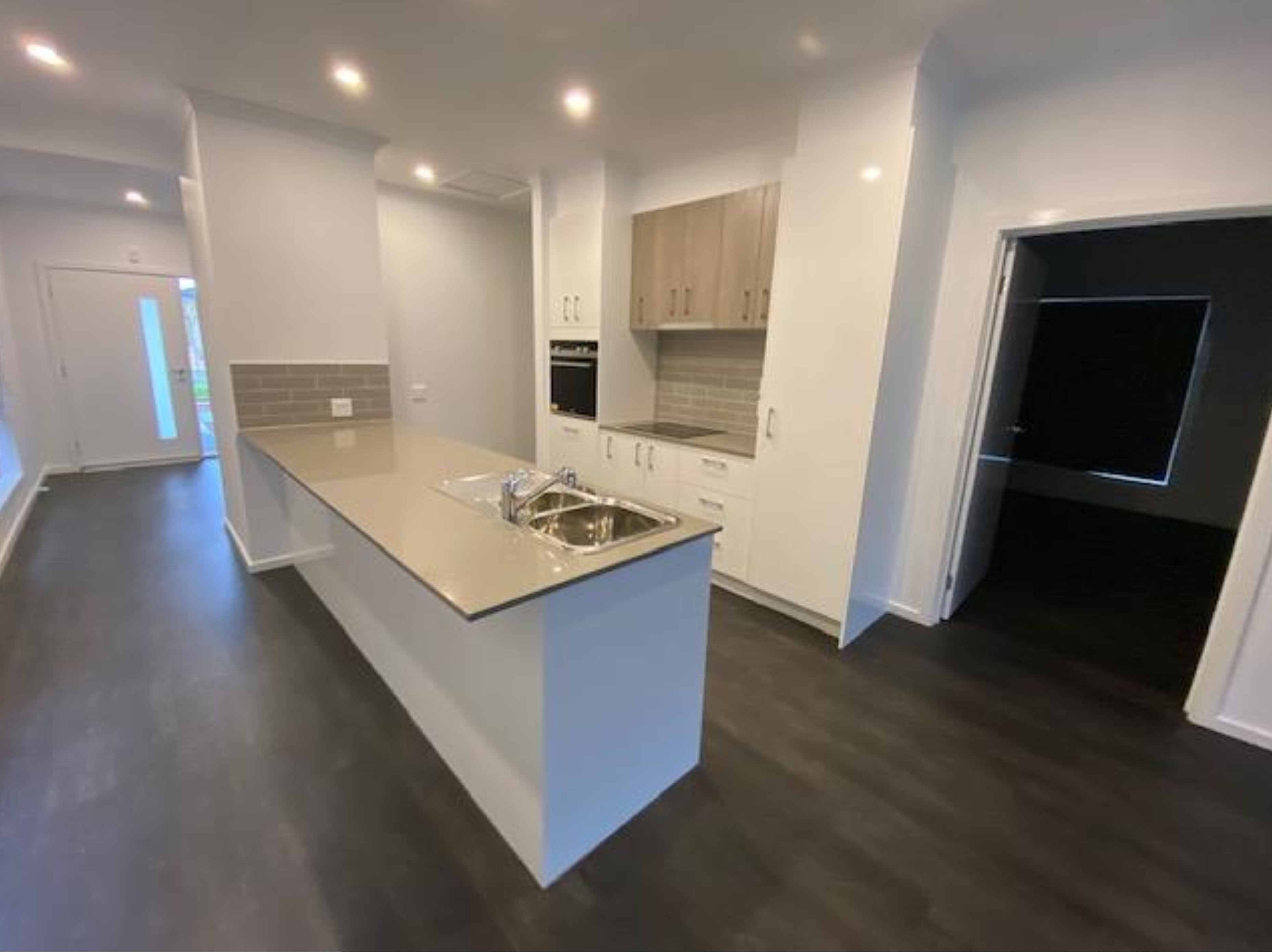 BRAND NEW ROBUST HOME - WYNDHAM VALE — Home image 6